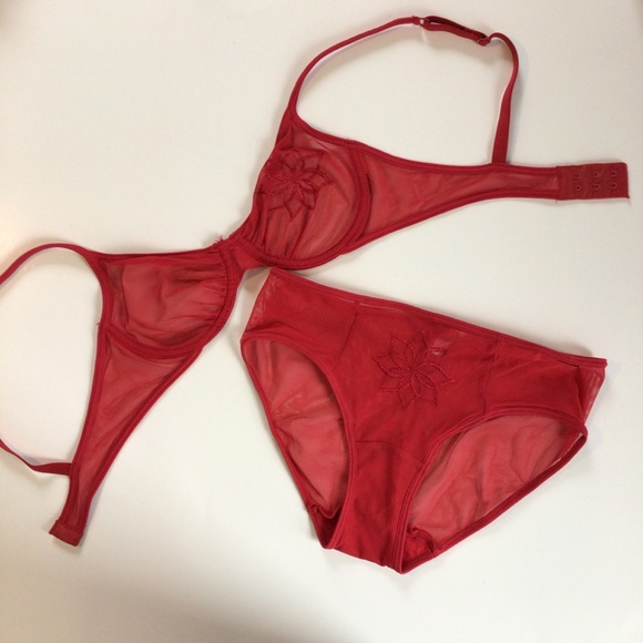 other Other - 34B Red lacy bra and panties set